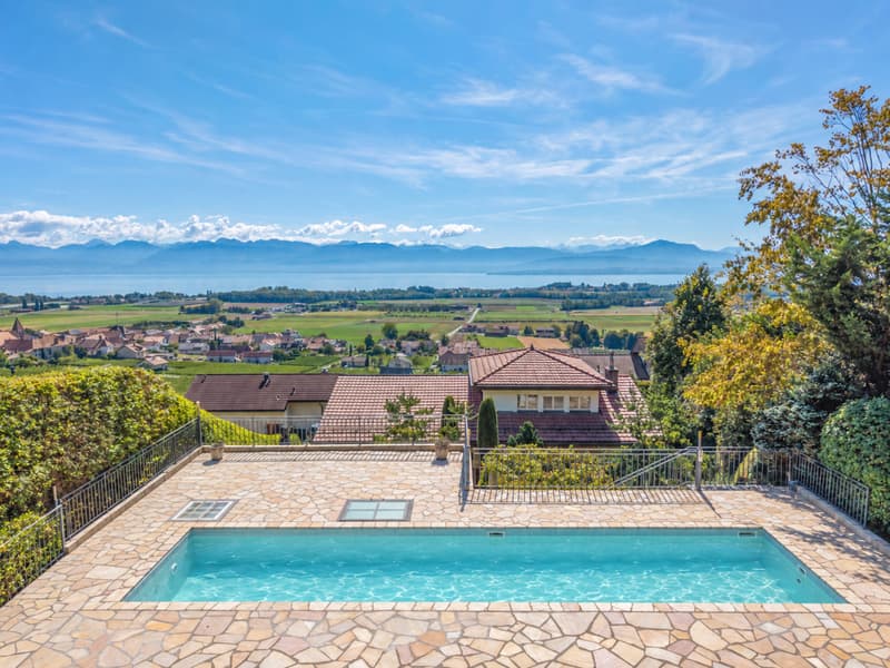 VILLA FAMILIALE AVEC VUE PANORAMIQUE (1)