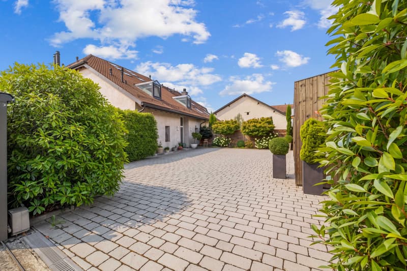 Prestigieuse maison contemporaine (1)
