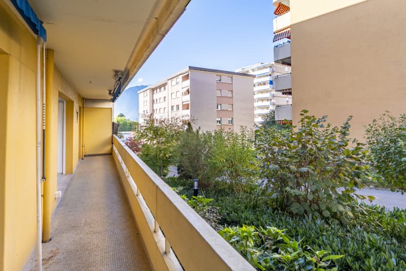 OPPORTUNITÉ ! DISPONIBLE DE SUITE ! (4)