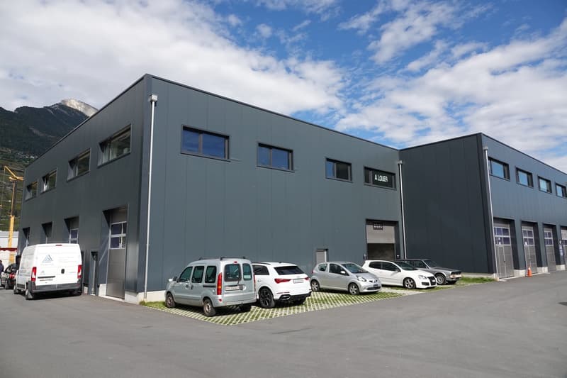 Industrial hall in Vétroz (1)