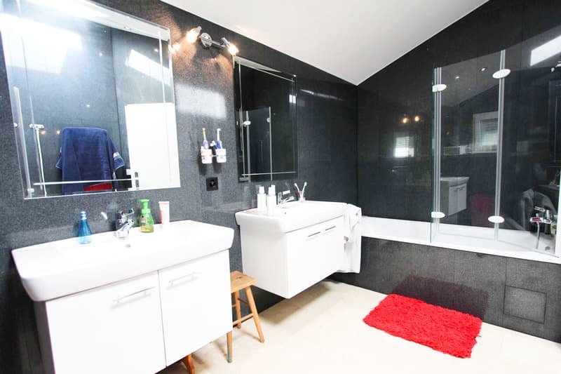 Salle de bain douche WC étage