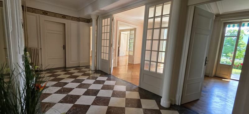 Apartment facing the lake to be renovated (10)