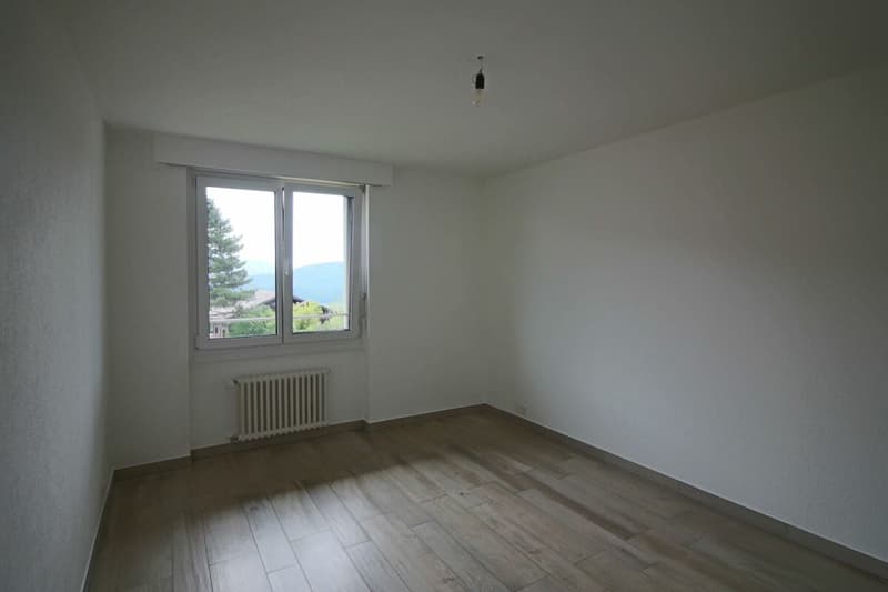 Wohnung mit 4.5 Zimmern (6)