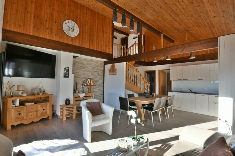 Magnificent 6.5-room duplex renovated, very well located in Mayens-de-Chamoson - Ovronnaz/VS (4)