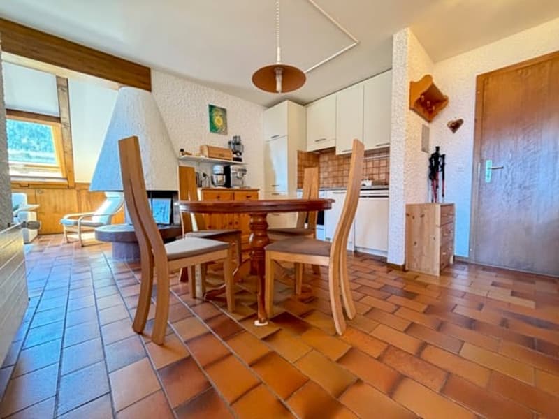 Charming 3.5-room apartment, cozy, bright, south-facing in Ovronnaz (4)