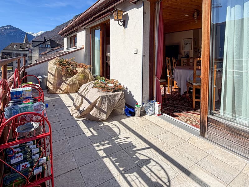 Au centre de Fully/VS, incroyable appartement en attique de 5.5 pièces (6)