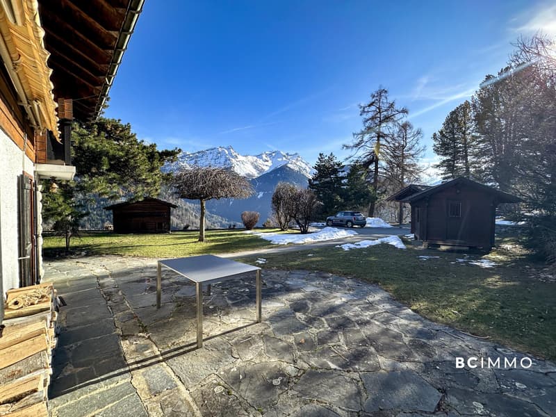 Grand chalet sur une magnifique parcelle (4)