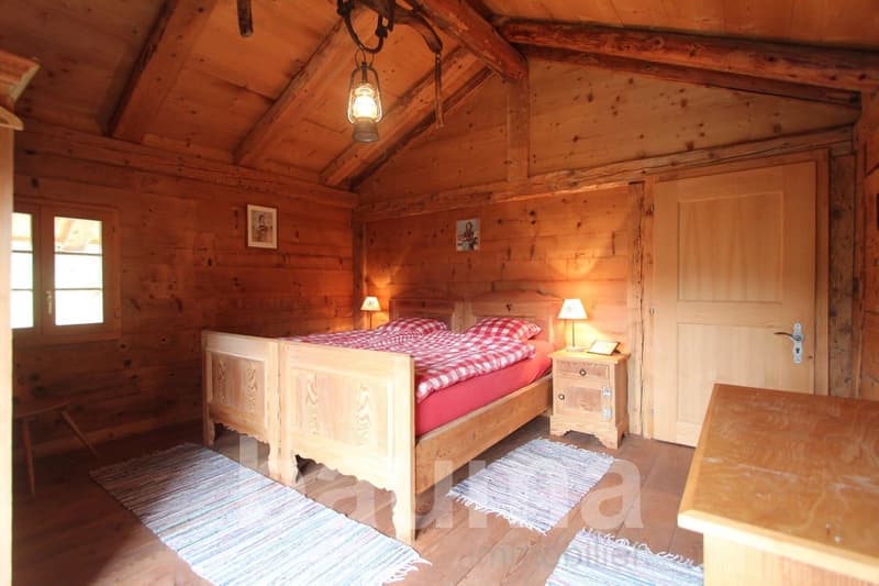 Chalet d'alpage situé au Croquolet (6)