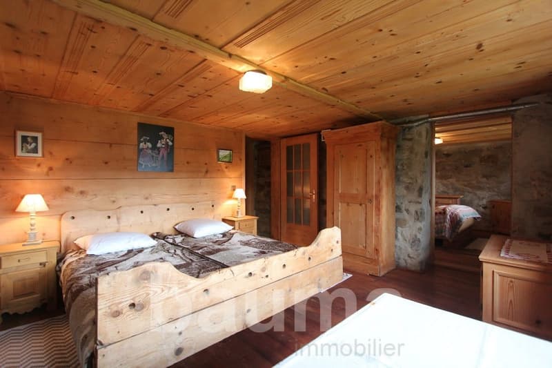 Chalet d'alpage situé au Croquolet (10)