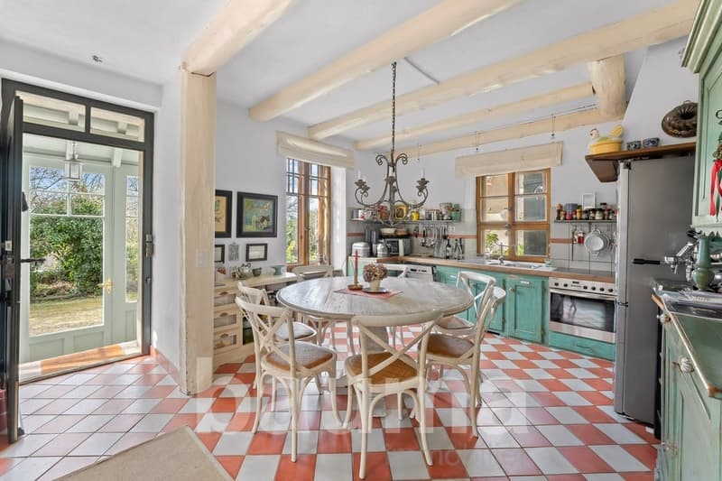 Maison de charme, lieu particulièrement calme (5)