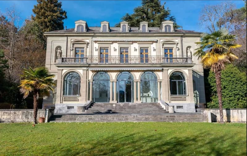Große Wohnung mit 3 Zimmern von ca. 125m2 im 2. Stock (2)