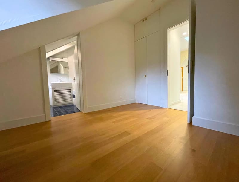 Große Wohnung mit 3 Zimmern von ca. 125m2 im 2. Stock (12)