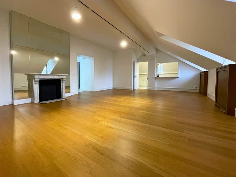 Große Wohnung mit 3 Zimmern von ca. 125m2 im 2. Stock (8)
