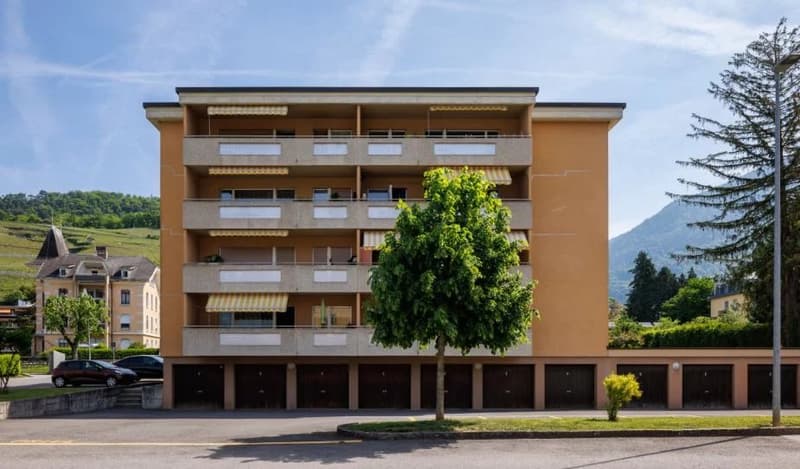 Appartamento ristrutturato di 3,5 locali al 1° piano - 1° affitto offerto (2)