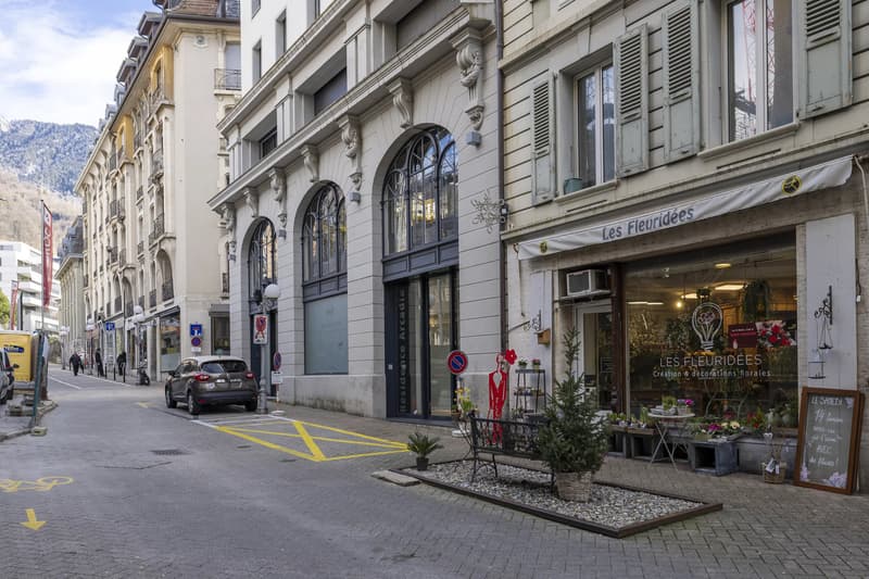 Beautiful 3.5-room apartment in the city center, with large terrace (11)