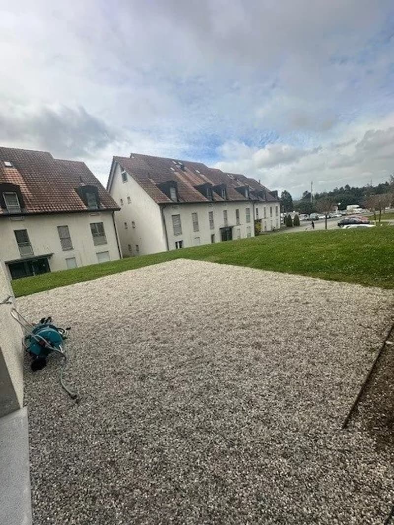 Superbo appartamento di 4.5 locali in duplex situato in un edificio completamente ristrutturato (10)