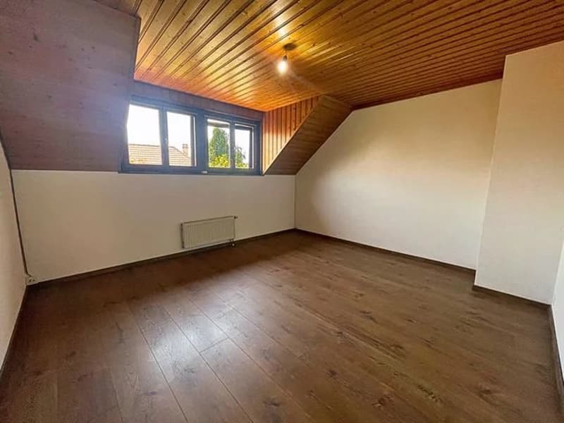 Reihenhaus mit 6 Zimmern (7)
