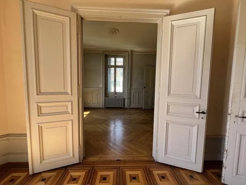 Wohnung mit 4 Zimmern im Hochparterre (3)