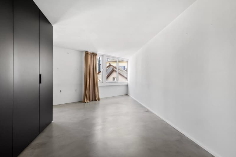 Beautiful apartment/loft on the 4th floor with 2.5 rooms and possibility to make it 3.5 rooms, 150m2 (9)