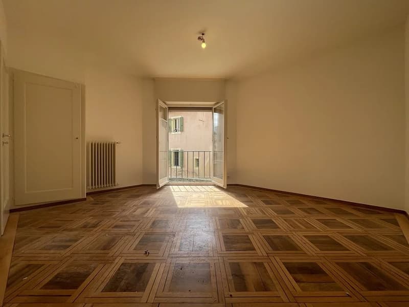 Studio No. 5 on the ground floor (6)