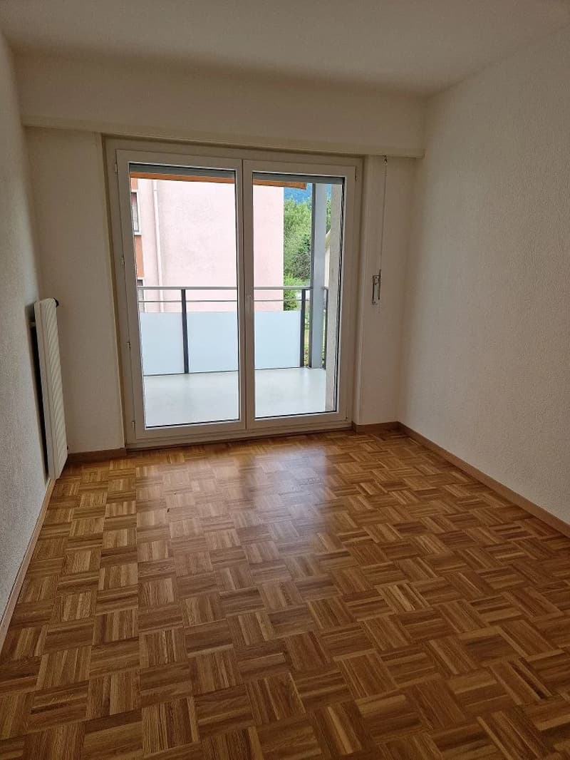 Wohnung mit 3 Zimmern im 1. Stock (3)