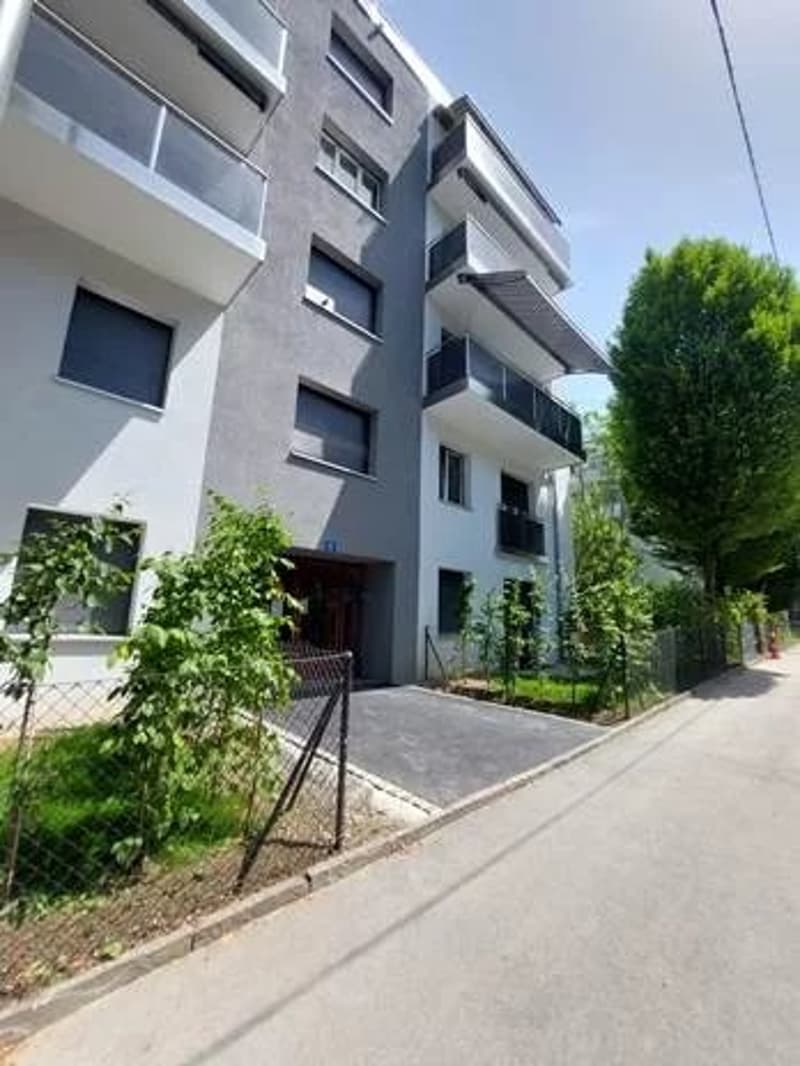 Appartamento di 3.5 locali al 1° piano (1)