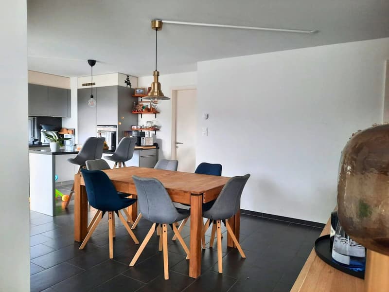 Appartement de 4.5 pièces au 1er étage d'env. 110m2. (5)