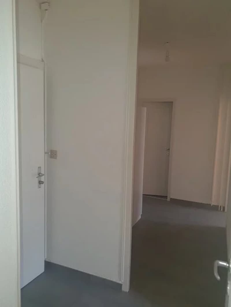 Appartamento di 2,5 locali al 3° piano (4)