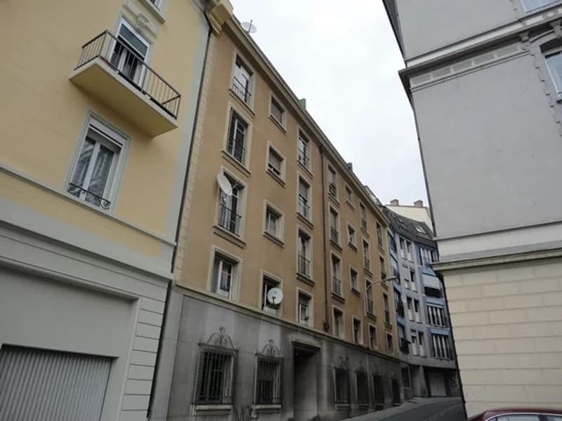 Appartamento di 2,5 locali al 3° piano (1)