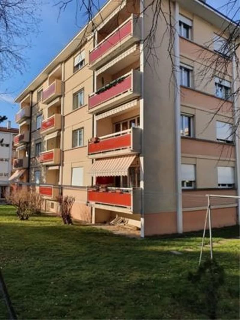 Appartement lumineux de 3 pièces au rez-de-chaussée (9)