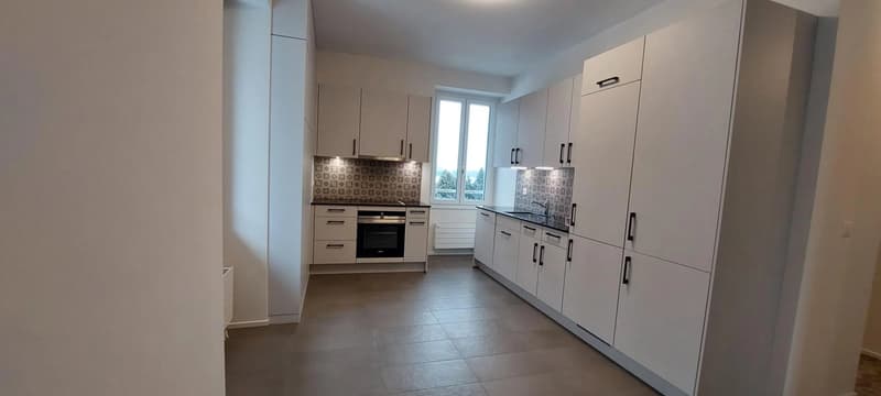 2.5-room apartment on the 2nd floor (1)