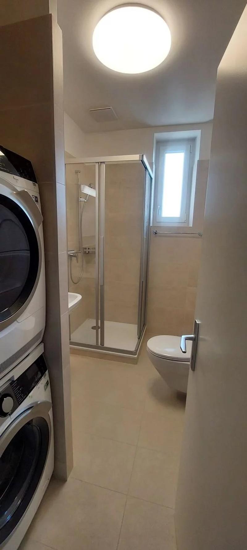 2.5-room apartment on the 2nd floor (5)