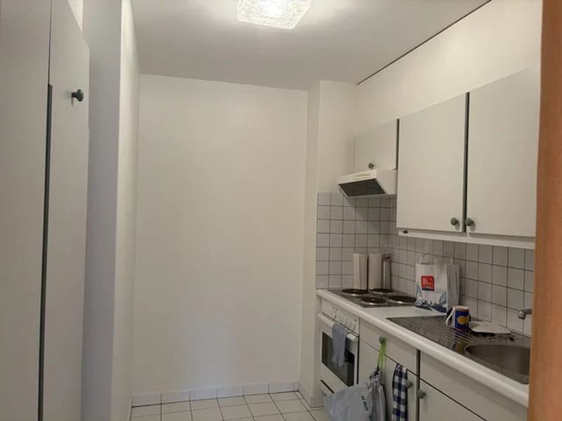 Verkaufsfläche zur sofortigen Miete mit 3 Zimmern im Erdgeschoss (3)