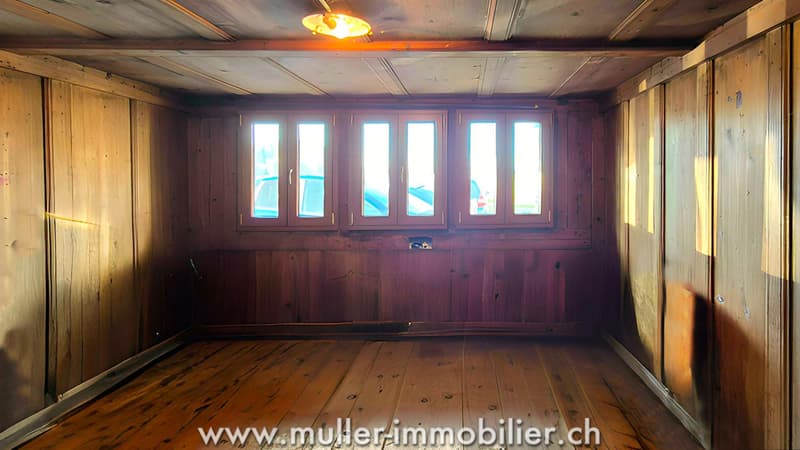 Large farm to renovate just a few minutes from Bulle (6)