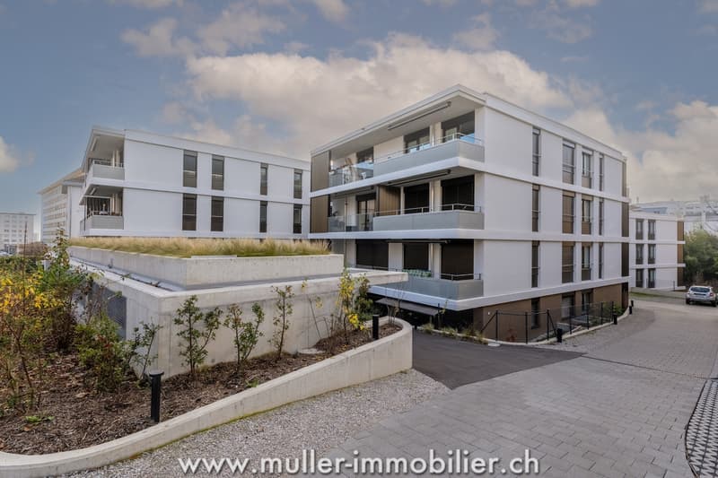 Studio in modern building in the heart of Prilly (6)