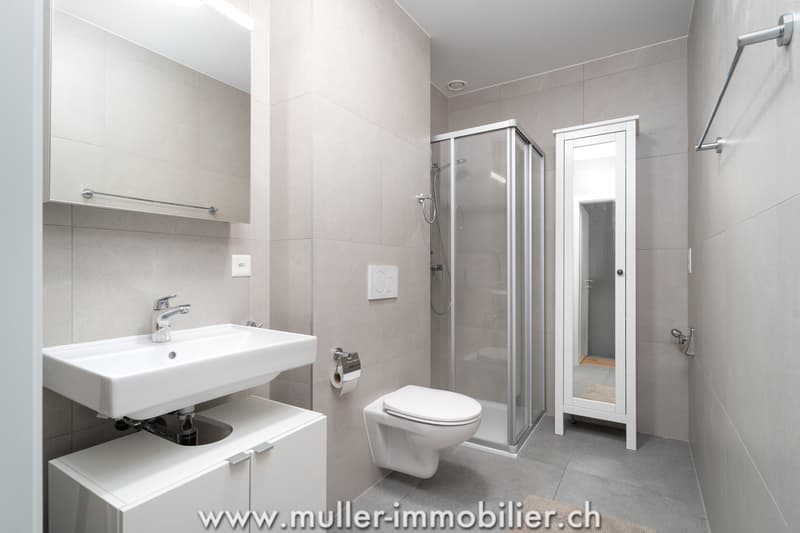 Studio in modern building in the heart of Prilly (4)