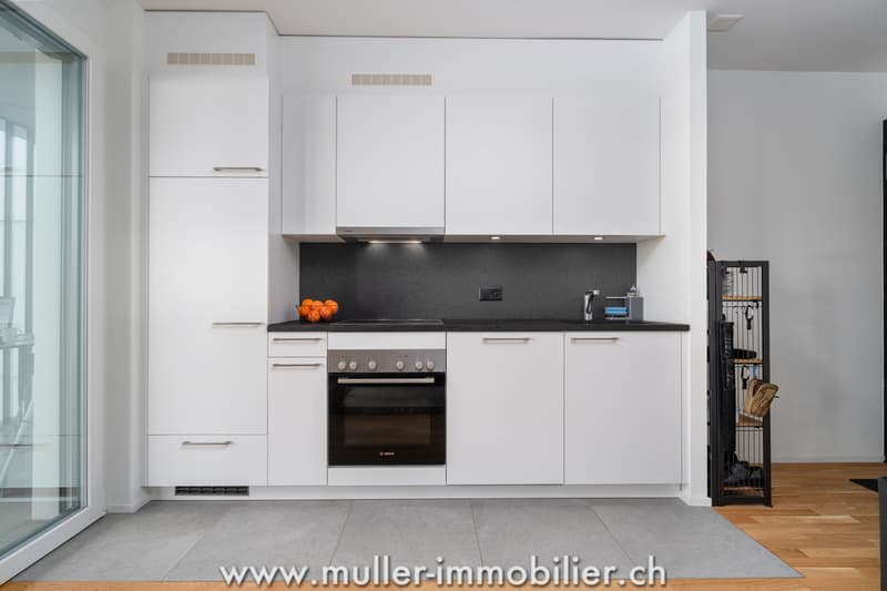 Studio in modern building in the heart of Prilly (2)