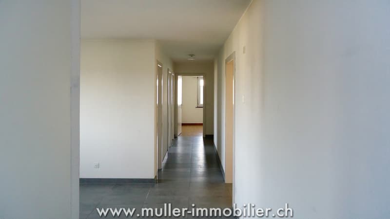 Bello appartamento traversante a Farvagny-le-Grand (2)