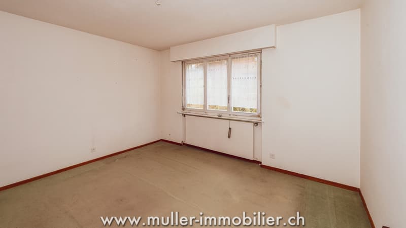 Charming villa with garden in the Sous-gare district of Aigle (8)