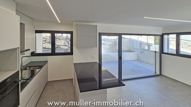 New duplex apartment with a splendid view near Sion (2)