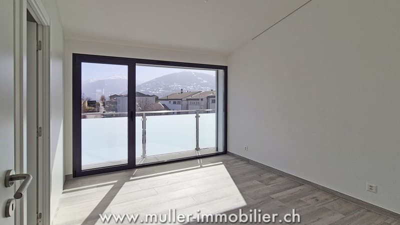 New duplex apartment with a splendid view near Sion (8)