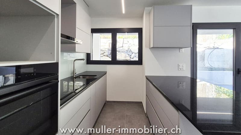 New duplex apartment with a splendid view near Sion (6)