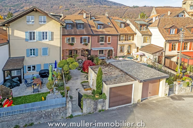 Maison villageoise avec cachet à 100 m du port de Concise (1)