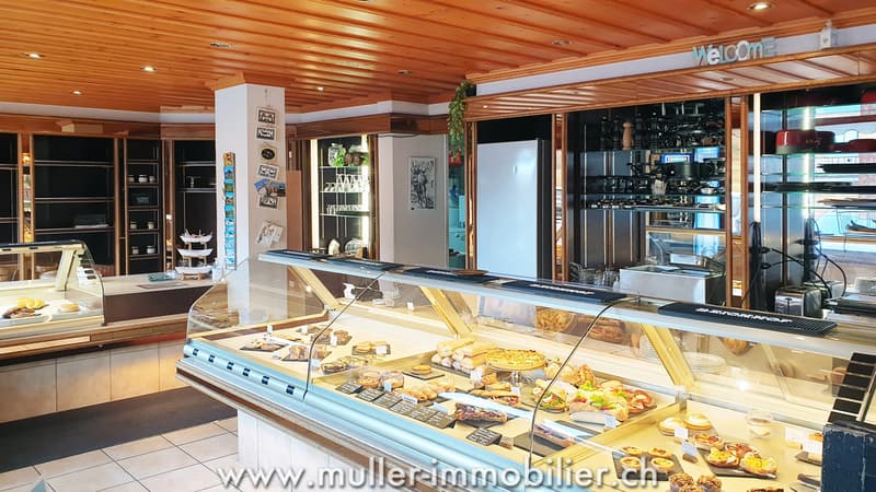 Grand chalet aux Mosses avec appartements et tea-room (4)