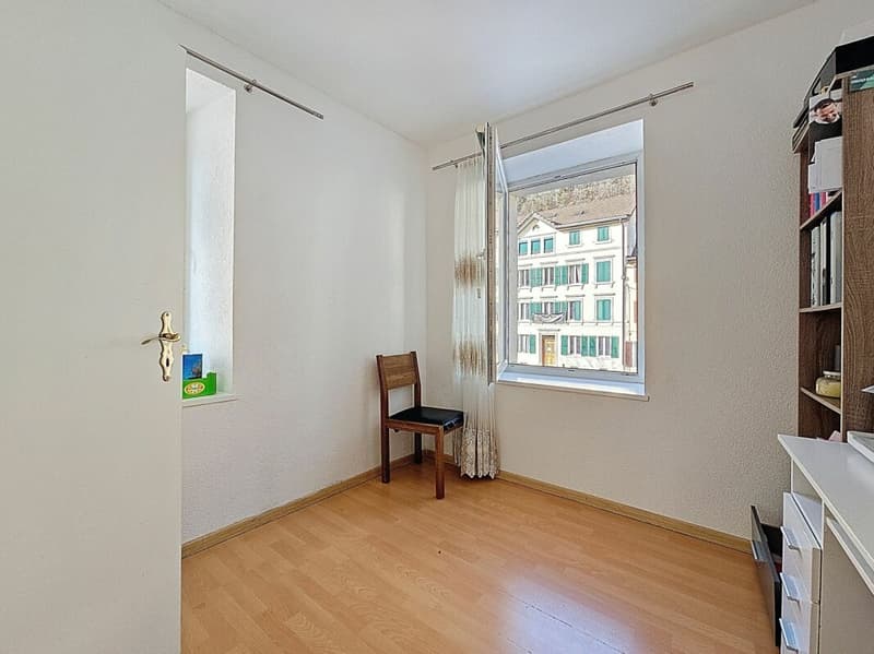 5.5-room apartment in Saint-Imier (8)