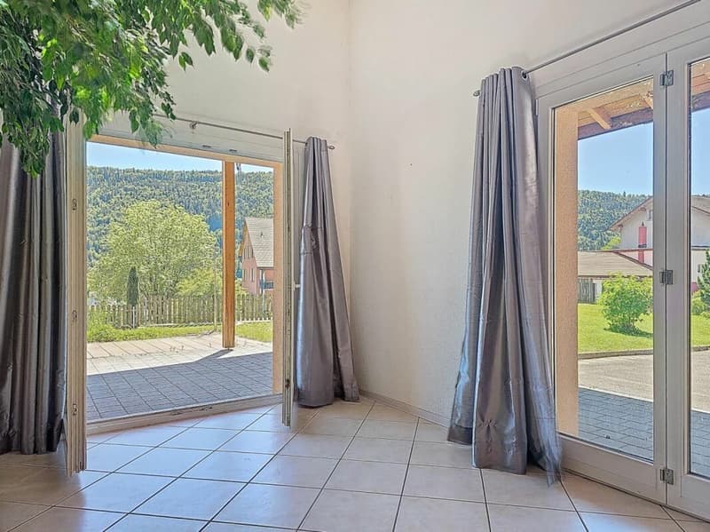 Detached house 9 rooms in St-Imier (5)