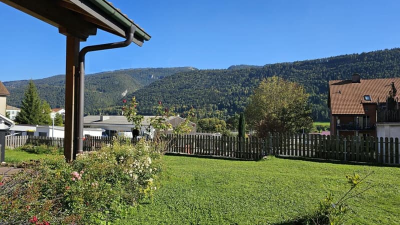 Detached house 9 rooms in St-Imier (24)