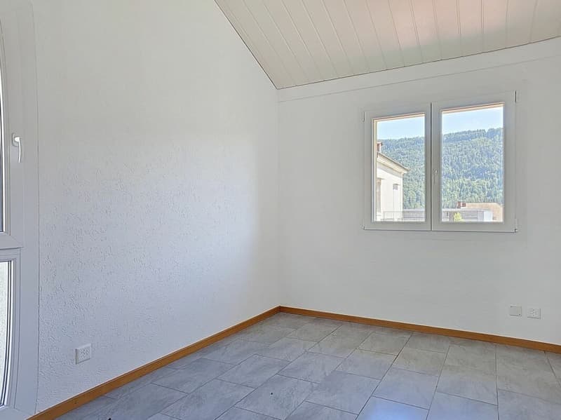 Prächtige vollständig renovierte Wohnung in der Nähe des Zentrums (7)