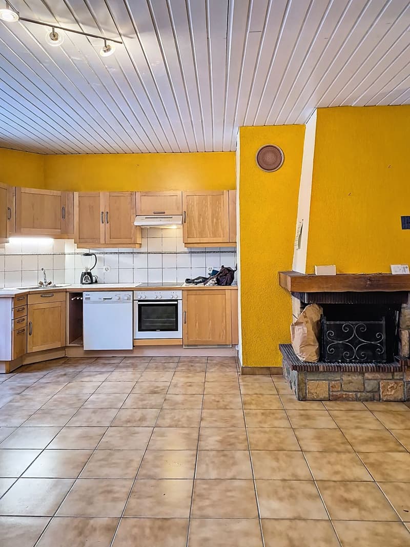 Appartement spacieux - lumineux - 4,5 pièces - au centre de La Chaux-de-Fonds (4)