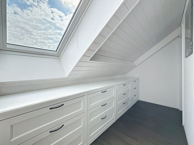 Attic duplex 10 minutes from Aubonne in the charming village of Gimel (9)
